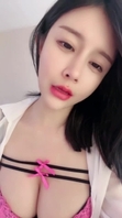 网调小美女超诱惑（接一对一裸聊）