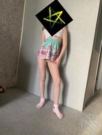 我和我的成年女儿正在寻找有女儿或妹妹的人 我是俄罗斯人