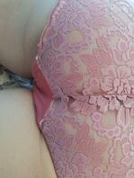 老逼还爱穿网眼内裤0