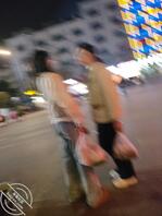 厕拍一个小骚妹，可惜有点远拍得不是很清楚，但看着还是硬0