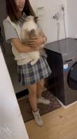 带大一学妹来看猫，顺便后入内射了她0