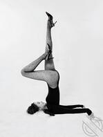 公狗们快滚过来，快来对着主人打飞机，把你们的精液的射给主人好不好2