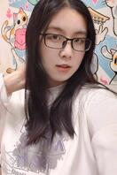 反差的骚母狗眼镜婊子0