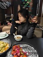 02年研二女友依依的反差暴露