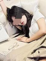 【原创露脸视频】良家美少妇,会的花样不少.亲胸.口交接精液自己还会动2