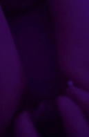 淫荡的中国荡妇喜欢自慰和挑逗男人