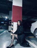 每天给大家分享骚货，今天分享一下我的骚货妈妈，让海友们拿鸡吧射给我妈妈2