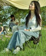 偷拍小美女第二弹牛仔裤2