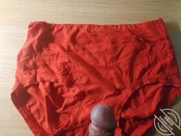 爆射妈妈奶罩内裤2