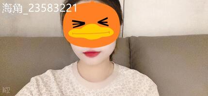 【作者真实原创】偷拍卖家具的表弟媳妇上厕所丝袜美臀蹲下的一刻真的没绷住!2