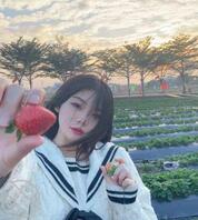 疫情封城了,姐姐上门拿吃的,被我强上内射入子宫了不知道姐夫知道会不会打死【原出售】1