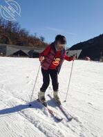 【凡夫原创】京韵骚妈第37集-滑雪1