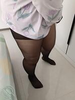 骚逼老婆穿丝袜了，后入屁股弹力真大，水也多2