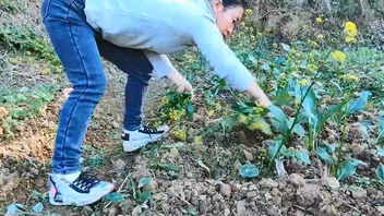 我和农村妈妈的夫妻生活,和老妈的做爱偷拍视频2