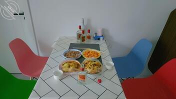 (原创8)姐姐,再来一杯啊,你不喝醉弟弟哪来的机会呢?1