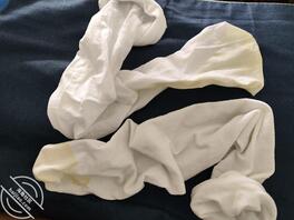 打胶了亲妹的丝袜,希望不会被发现1