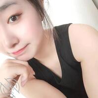 还在上大二的表妹，刚洗完澡发来自拍，评论区羞辱她吧，留言的没人一套原味哦0