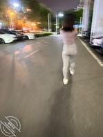 街拍：肥臀教练2