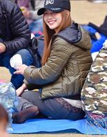 户外人妻美熟女丝袜骚脚11