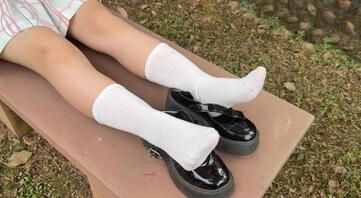 妹妹的粉色jk小短裙的香味2