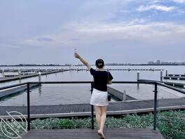 凑一期43岁绝美阿姨的生活照，艺术照