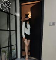 (4)偷拍姐姐洗澡之后就念念不忘了,好想一步步占有她 0