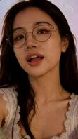 脸穴同框反差婊0