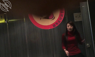 美女少妇尿尿