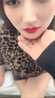 正义原创:3p极品高颜值的M,深喉调教好劲爆,今必须好好给她洗洗胃～