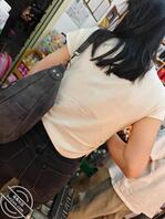 紧身牛仔裤小姐姐0