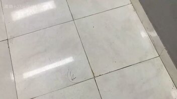 【真实乱伦】办公室ol风骚舅妈勾引外甥对白精彩