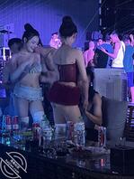 酒吧偷拍