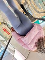 多么性感的瑜伽裤、这不比黑丝更性感？果断尾随近距离拍几张2