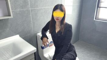 正义原创:3p换妻,老婆被玩坏了,猛男太狠了怒草50分钟,最后哭着求饶~0