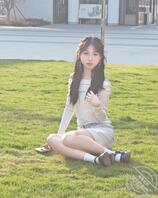 表姐，怎么拿下兄弟们，有没有兄弟出点招，表姐住在我家。其他全部未知。