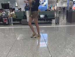 街拍大长腿，腿控1