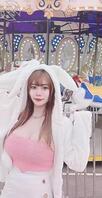 带着表妹去游乐场玩了一天，回来就报答了我。1