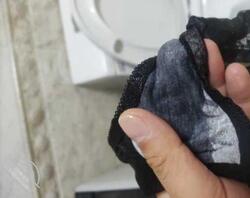 老妈好像被人内射了,内裤上的精液也不知道是谁的?1