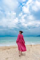 周末陪妈妈去海边走走，拍了几张照片