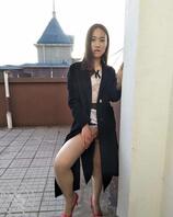 老图新发人妻天台上露出0