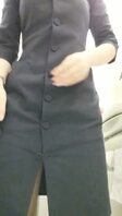 真实原创。空姐媳妇飞机上自慰。穿着制服跟我打炮。被调教成了母狗可以换妻