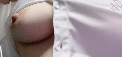 哥哥们 来吃大奶子了1