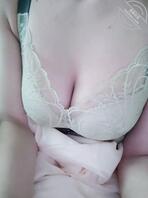 骚逼老婆喜欢大鸡吧射屏，留下你们的评论和射屏图1