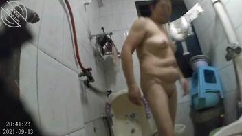 成果回到母亲的怀抱，插入出生的地方2