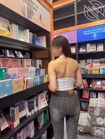 （原创115视频贴）暴力打桩堂姐的骚逼，把堂姐操到求饶，给堂骚逼都操肿了1