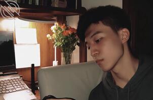 男s 济南的 最喜欢打游戏和一切球类0