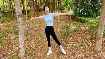 【海角原创】108周末和姐姐出去玩,拉到酒店里内射她好几次,先分享照片0