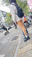 尾随街拍大长腿的屁股蛋蛋、看着小屁股蛋蛋上的小痘痘1