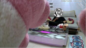 原创(11)监控记录,把精液射到汉堡里,亲眼看着女儿吃下去1