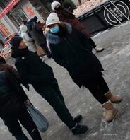 建国公园老头乐揽活1